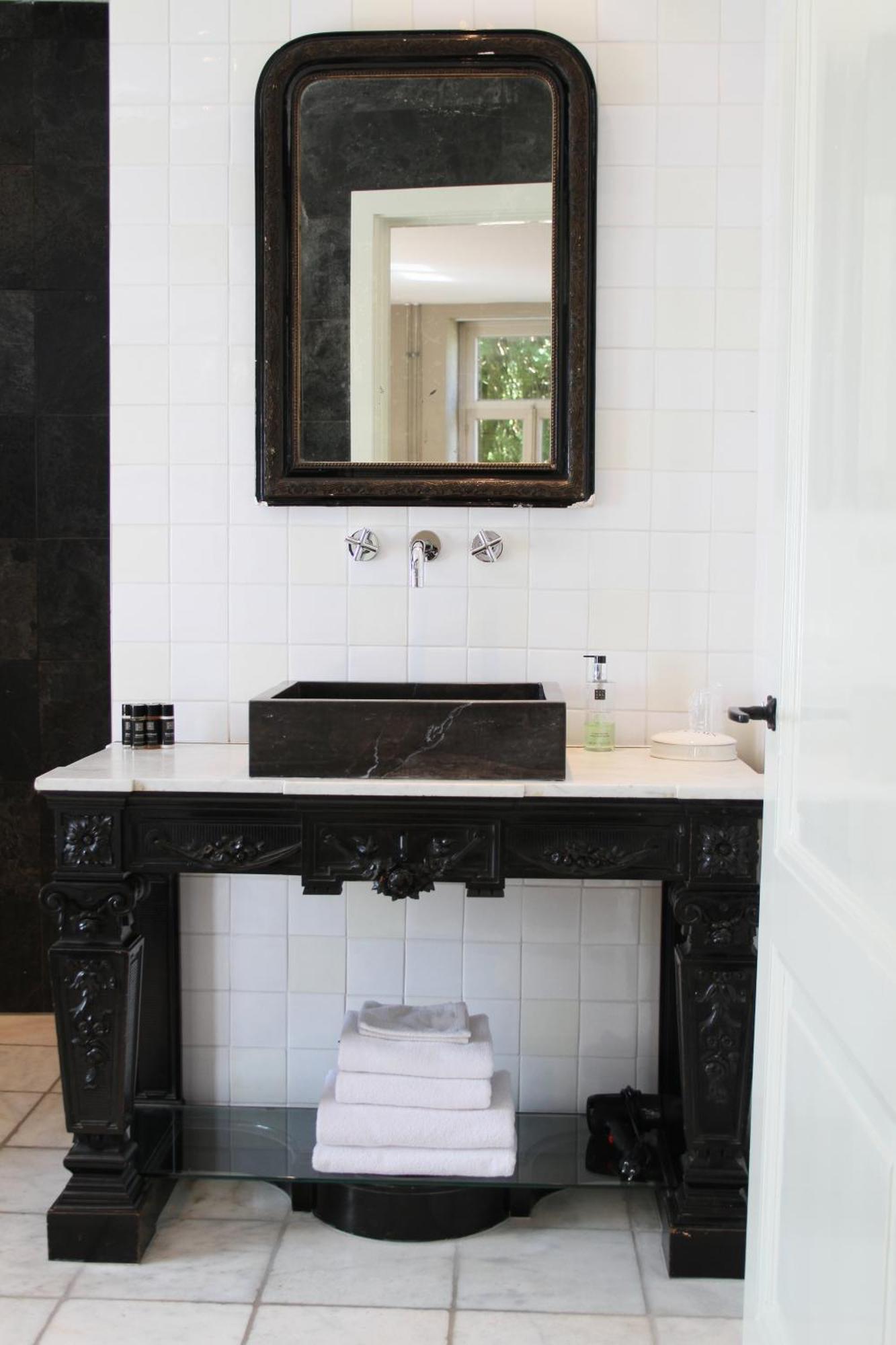 Boutique Hotel Bonjour Gronsveld Bagian luar foto