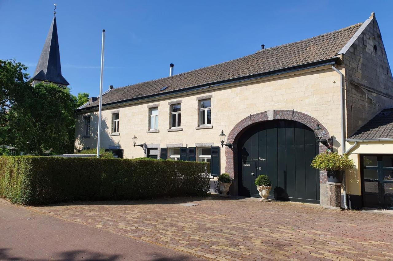 Boutique Hotel Bonjour Gronsveld Bagian luar foto